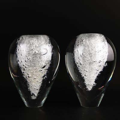 Lot 368 - ANNA TORFS (BELGIAN / CZECH, BORN 1965). ART GLASS MOON COLLECTION.