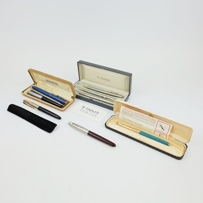 Lot 102 - A COLLECTION OF ASSORTED PENS.