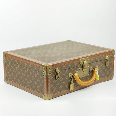 Lot 40 - A LOUIS VUITTON BISTEN SUITCASE.