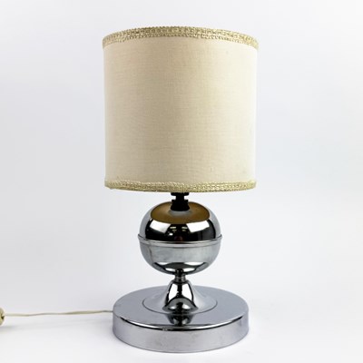 Lot 784 - 1970s ITALIAN CHROME TABLE LAMP WITH SHADE