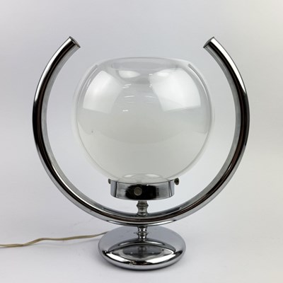 Lot 730 - 1970s ITALIAN CHROME SATURN TABLE LAMP WITH OPALINE GLASS SHADE