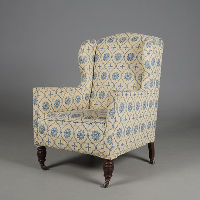 Lot 115 - VICTORIAN ARMCHAIR