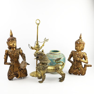 Lot 160 - A LATE 19TH CENTURY CHINESE GINGER JAR . (5)