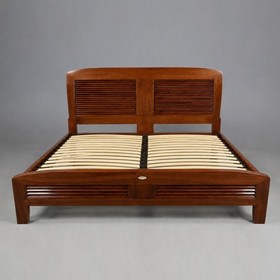 Lot 581 - STARBAY BORNEO LOUVRE BED FRAME