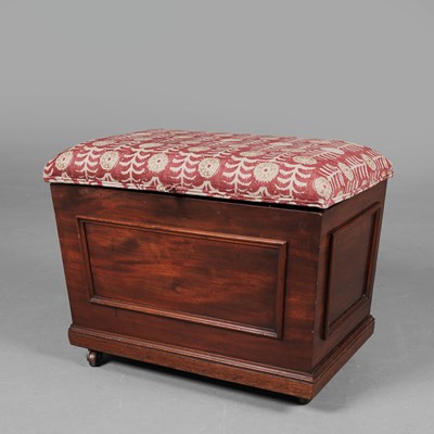 Lot 426 - A VICTORIAN MAHOGANY OTTOMAN STOOL