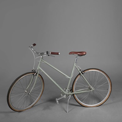 Lot 811 - BICYCLE, BY TEMPLE