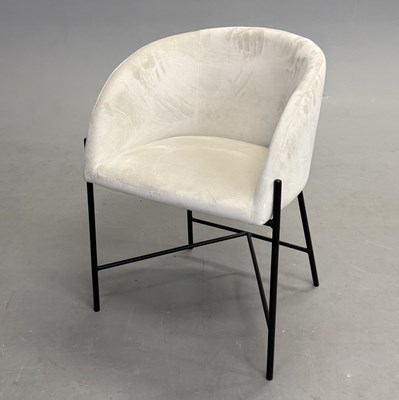 Lot 165 - CONTEMPORARY SIDE CHAIR