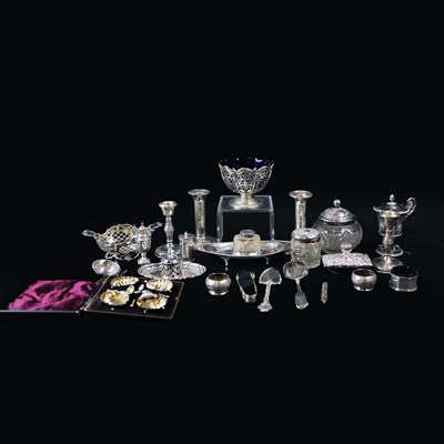 Lot 149 - A COLLECTION OF ASSORTED SILVERWARE