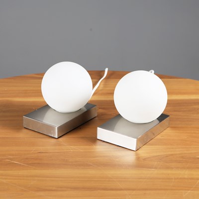 Lot 738 - PAIR OF 1970s ITALIAN MINIMALIST TABLE LAMPS WITH GLOBE GLASS SHADES