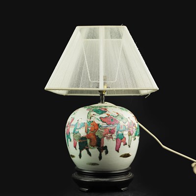 Lot 170 - A LATE 19TH/EARLY 20TH CENTURY FAMILLE ROSE CHINESE GINGER JAR LAMP.