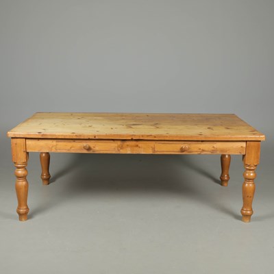 Lot 404 - VICTORIAN STYLE PINE FARMHOUSE TABLE