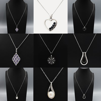 Lot 286 - A COLLECTION OF FIVE SILVER PENDANT NECKLACES