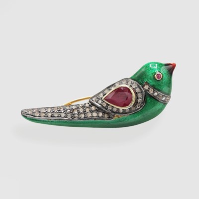 Lot 229 - A SILVER AND 14CT GOLD LOVEBIRD BROOCH
