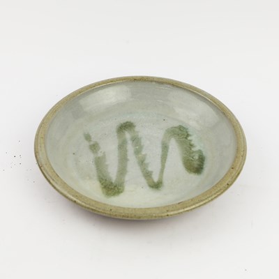 Lot 173 - MANNER OF MICHAEL CARDEW DISH