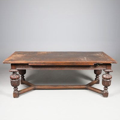 Lot 348 - LATE 19TH/EARLY 20TH CENTURY OAK DRAWLEAF REFECTORY TABLE