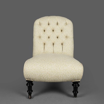 Lot 421 - VICTORIAN SLIPPER CHAIR IN LINWOOD FABRIC
