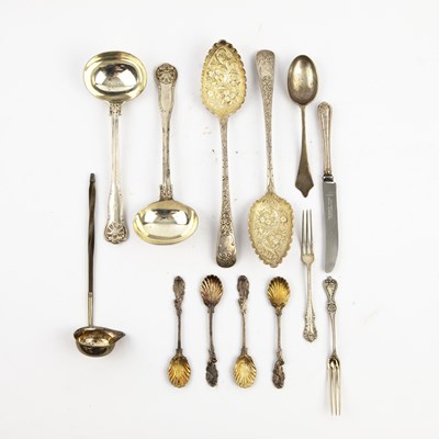 Lot 200 - A COLLECTION OF ASSORTED SILVERWARE