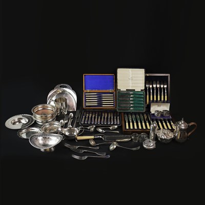 Lot 152 - A LARGE QUANTITY OF SILVER PLATE. (QTY)