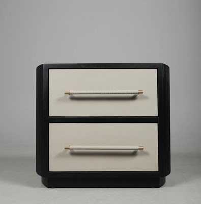 Lot 614 - ARTERIORS EASTCHESTER SIDE TABLE.