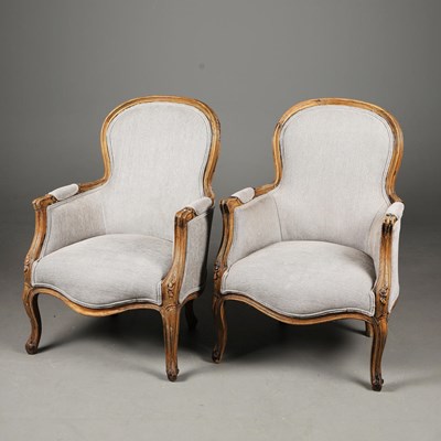 Lot 569 - PAIR OF LOUIS XV STYLE BEECHWOOD BERGERES (2).