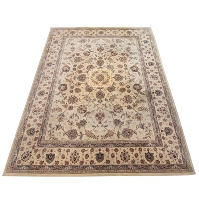 Lot 266 - CARPET, TRADITIONAL STYLE.