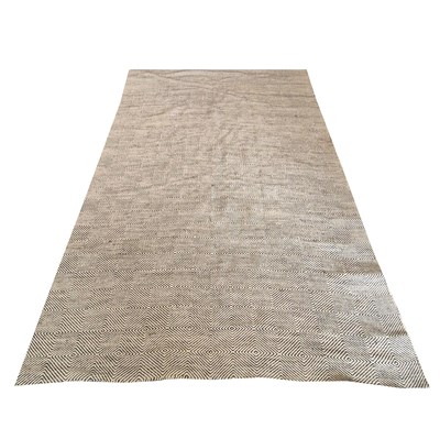 Lot 272 - CONTEMPORARY CHEVRON DESIGN CARPET.