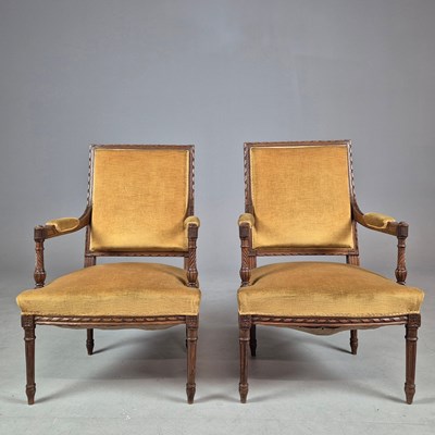 Lot 402 - PAIR OF 19TH CENTURY FRENCH BEECHWOOD FAUTEUILS (2)