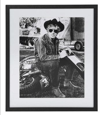Lot 57 - PHOTOGRAHPIC PRINT OF ROBERT REDFORD