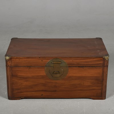Lot 461 - CHINESE TRUNK