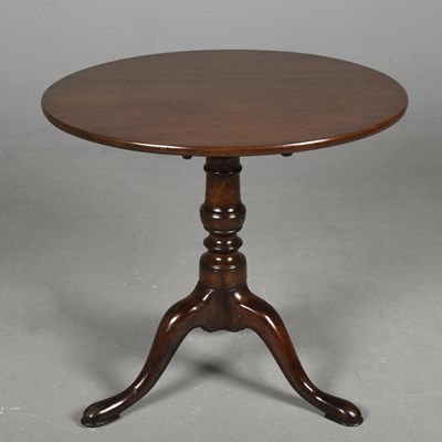 Lot 393 - GEORGE III MAHOGANY TRIPOD TABLE