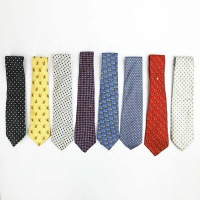 Lot 99 - A COLLECTION OF EIGHT ASSORTED MENS DESIGNER TIES.