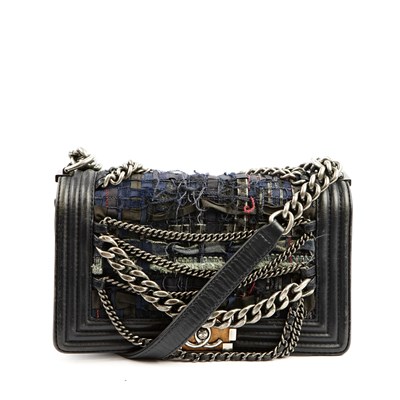Lot 4 - CHANEL MEDIUM BOY BAG IN DARK BLUE PATCHWORK