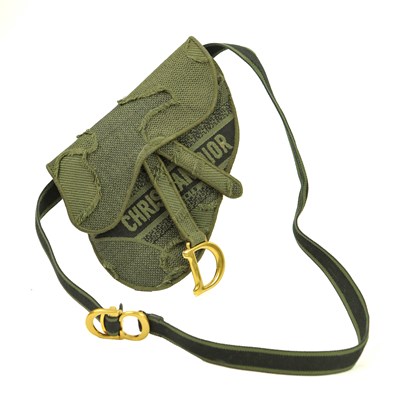 Lot 31 - DIOR CANVAS EMBROIDERED CAMOUFLAGE SADDLE BELT BAG GREEN
