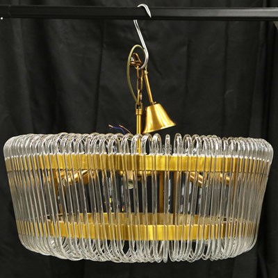 Lot 289 - 1970S ITALIAN STYLE CHANDELIER