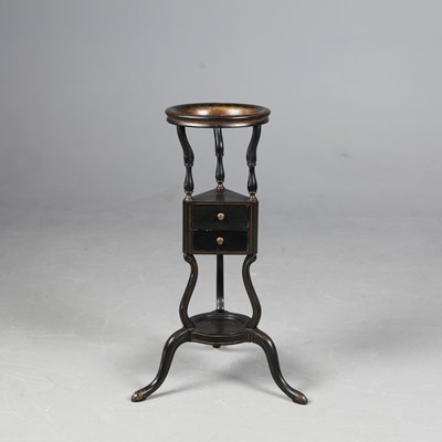 Lot 458 - STAND