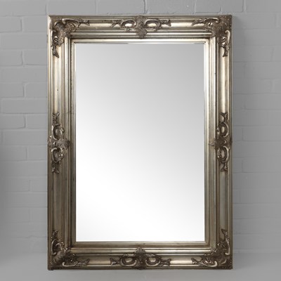 Lot 478 - WALL MIRROR