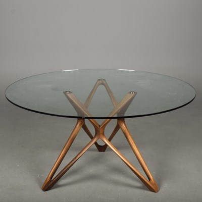 Lot 564 - PORADA CIRCLE TABLE
