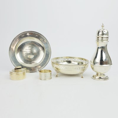 Lot 165 - A COLLECTION OF SILVER (5)
