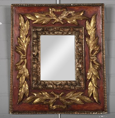 Lot 358 - WALL MIRROR