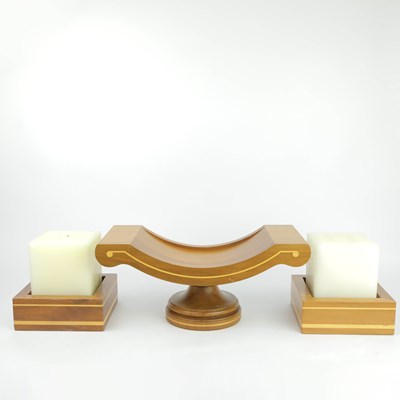 Lot 169 - DAVID LINLEY EARLY COLLECTION WALNUT FRUIT BOWL AND MATCHING CANDLESTICKS. (3)