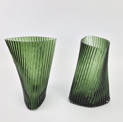 Lot 174 - MURANO STYLE GLASS VASES, A PAIR