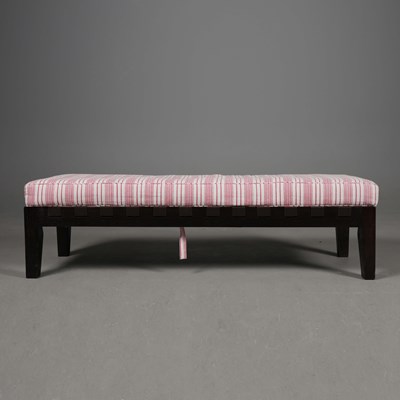 Lot 313 - OTTOMAN/BENCH