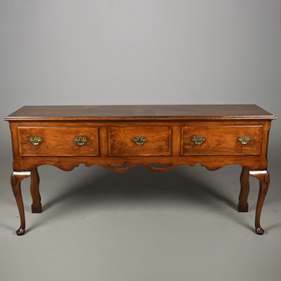 Lot 459 - DRESSER BASE