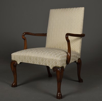 Lot 400 - OPEN ARMCHAIR