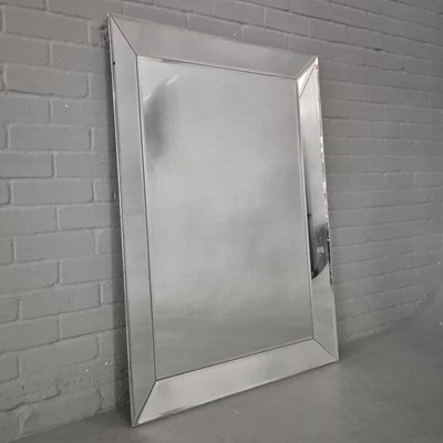 Lot 744 - WALL MIRROR