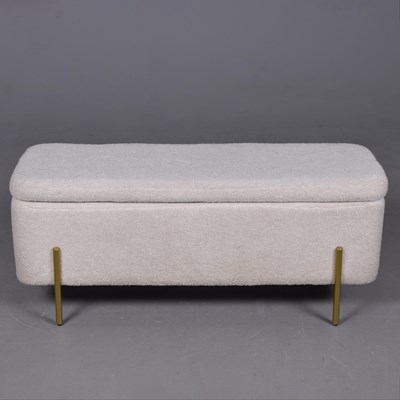 Lot 821 - OTTOMAN IN BOUCLE UPHOLSTERY