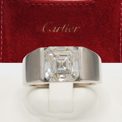 Lot 184 - AN 18CT WHITE GOLD GENTS DIAMOND SOLITAIRE DRESS RING