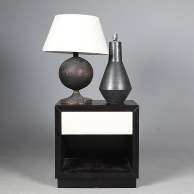 Lot 822 - SOFA & CHAIR COMP. BEDSIDE TABLE AND TWO TABLE LAMPS