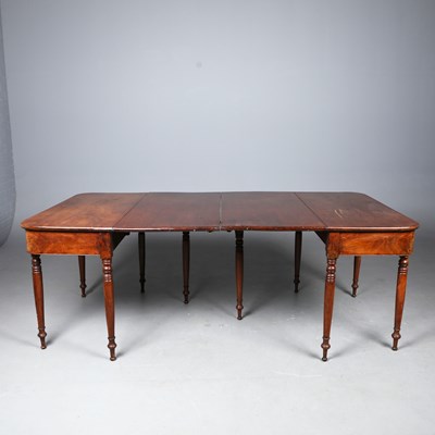 Lot 430 - DINING TABLE, REGENCY MAHOGANY