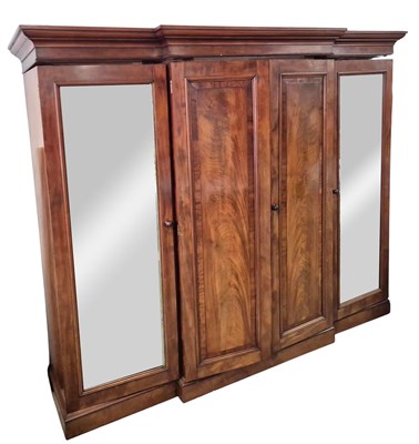 Lot 468 - BREAKFRONT WARDROBE